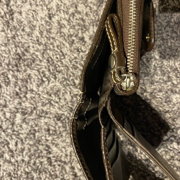 Coach Wallet - Picture 6 of 8